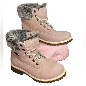 Lugz Women’s Winter Boots Faux Fur Lined Size 8